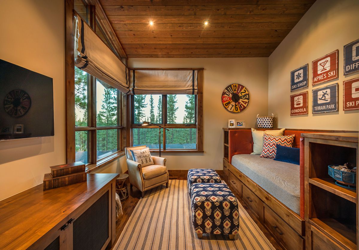 Residence-440-in-Martis-Camp-Truckee-by-Walton-Architecture-Engineering-17