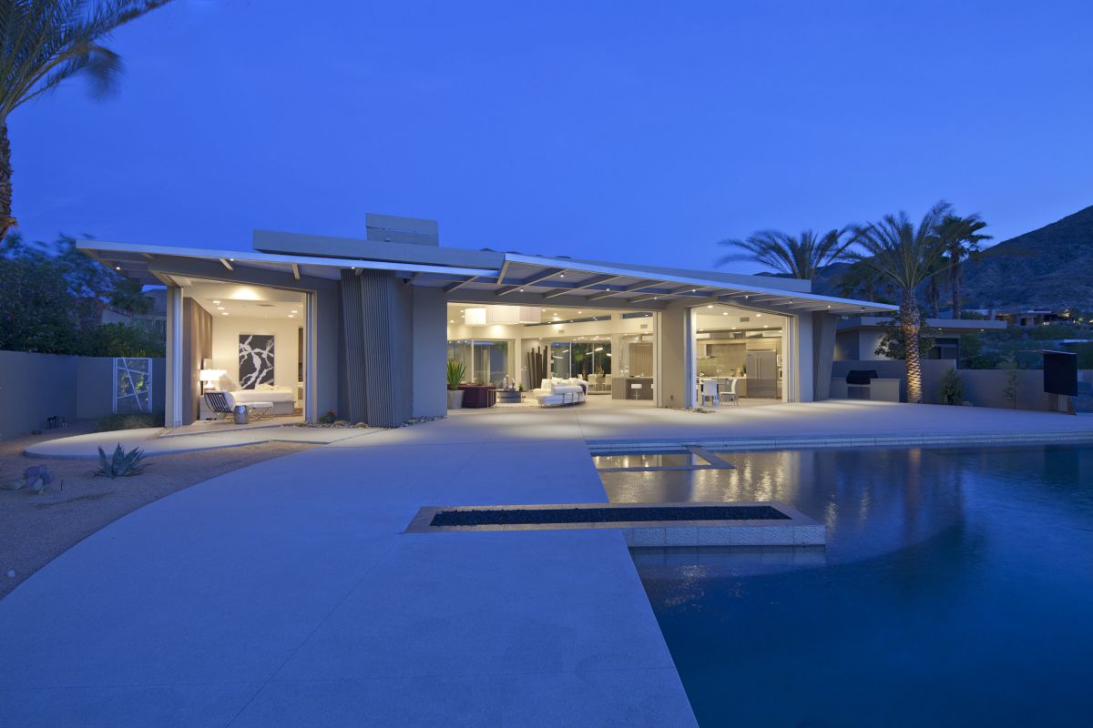 Rockcrest-Residence-in-Rancho-Mirage-by-Brian-Foster-Designs-1