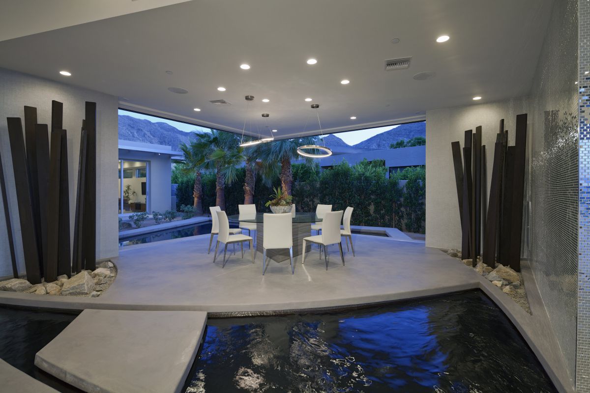 Rockcrest-Residence-in-Rancho-Mirage-by-Brian-Foster-Designs-11