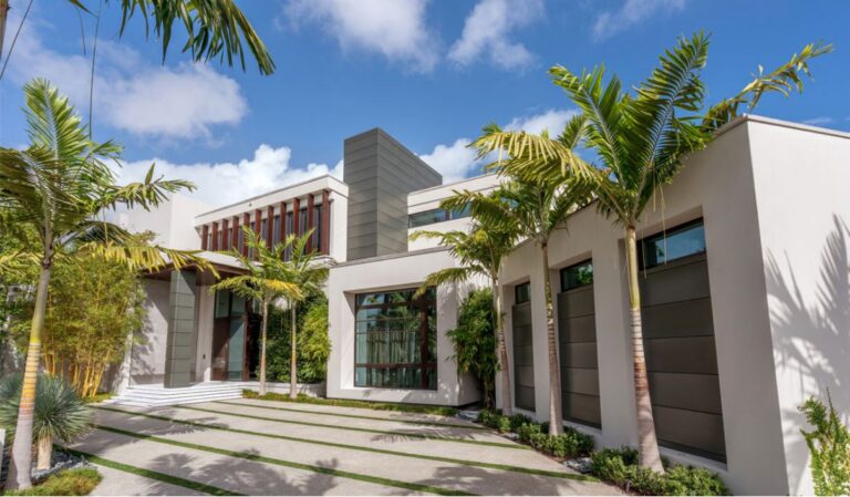 Royal Palm Residence in Fort Lauderdale by Stofft Cooney Architects