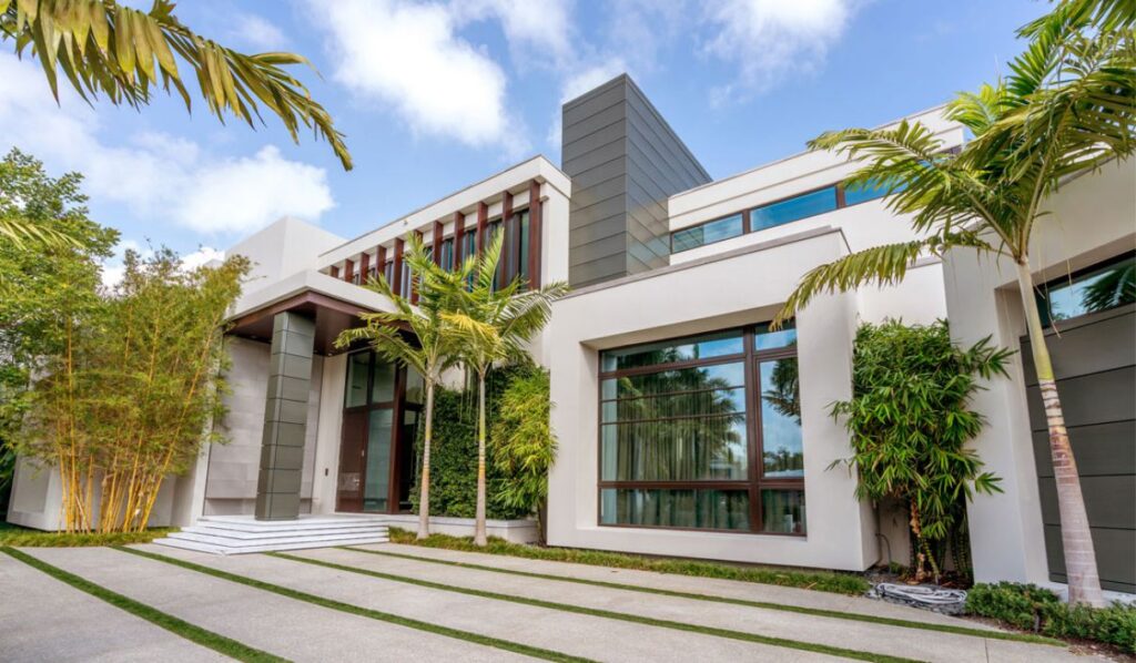 Royal Palm Residence in Fort Lauderdale by Stofft Cooney Architects