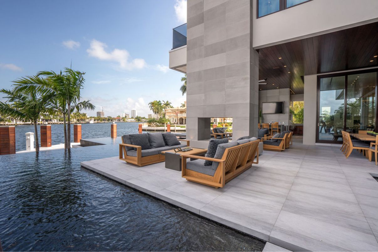 Royal-Palm-Residence-in-Fort-Lauderdale-by-Stofft-Cooney-Architects-6