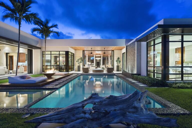 Spanish River Residence in Boca Raton, Florida by Affiniti Architects