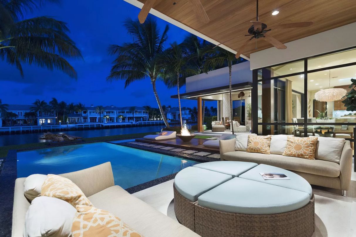 Spanish-River-Residence-in-Boca-Raton-Florida-by-Affiniti-Architects-11