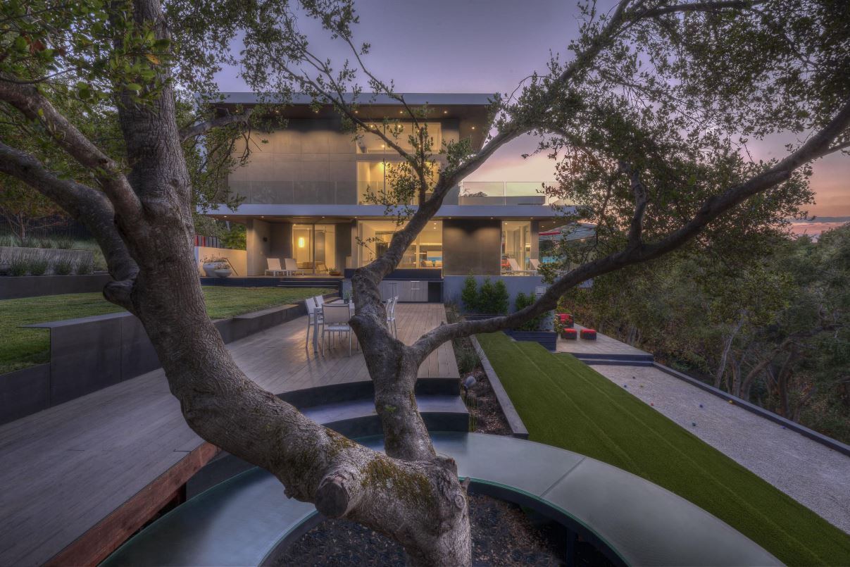 Taaffe-Residence-in-Los-Altos-Hill-California-by-M.-Designs-Architects-26