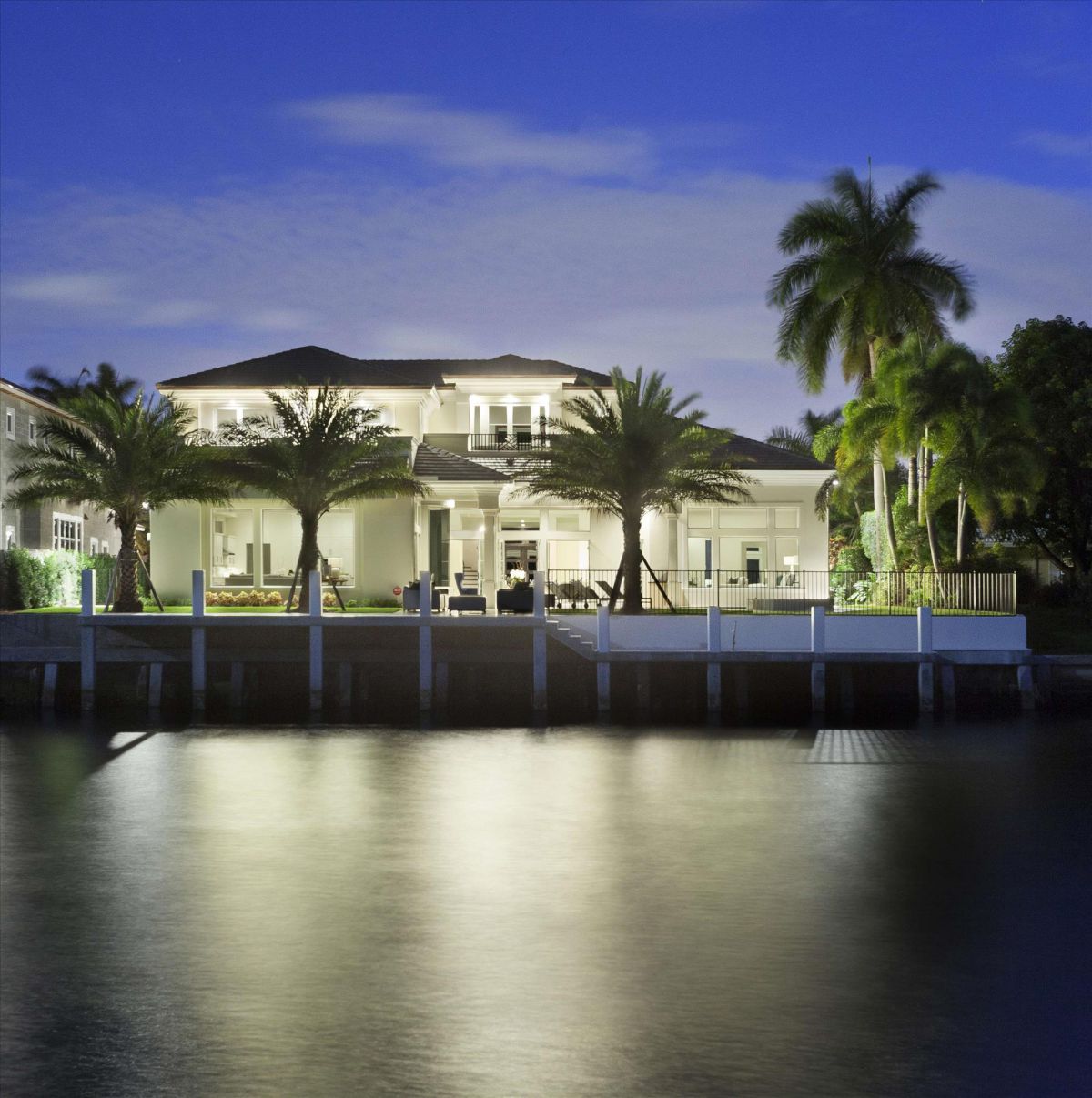 Transitional-Coastal-Home-in-Boca-Raton-by-The-Benedict-Bullock-Group-12