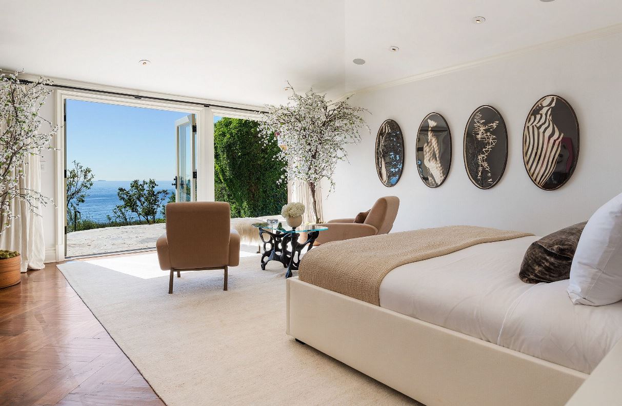 125-Million-Pacific-Coast-Estate-in-Malibu-on-the-Market-18