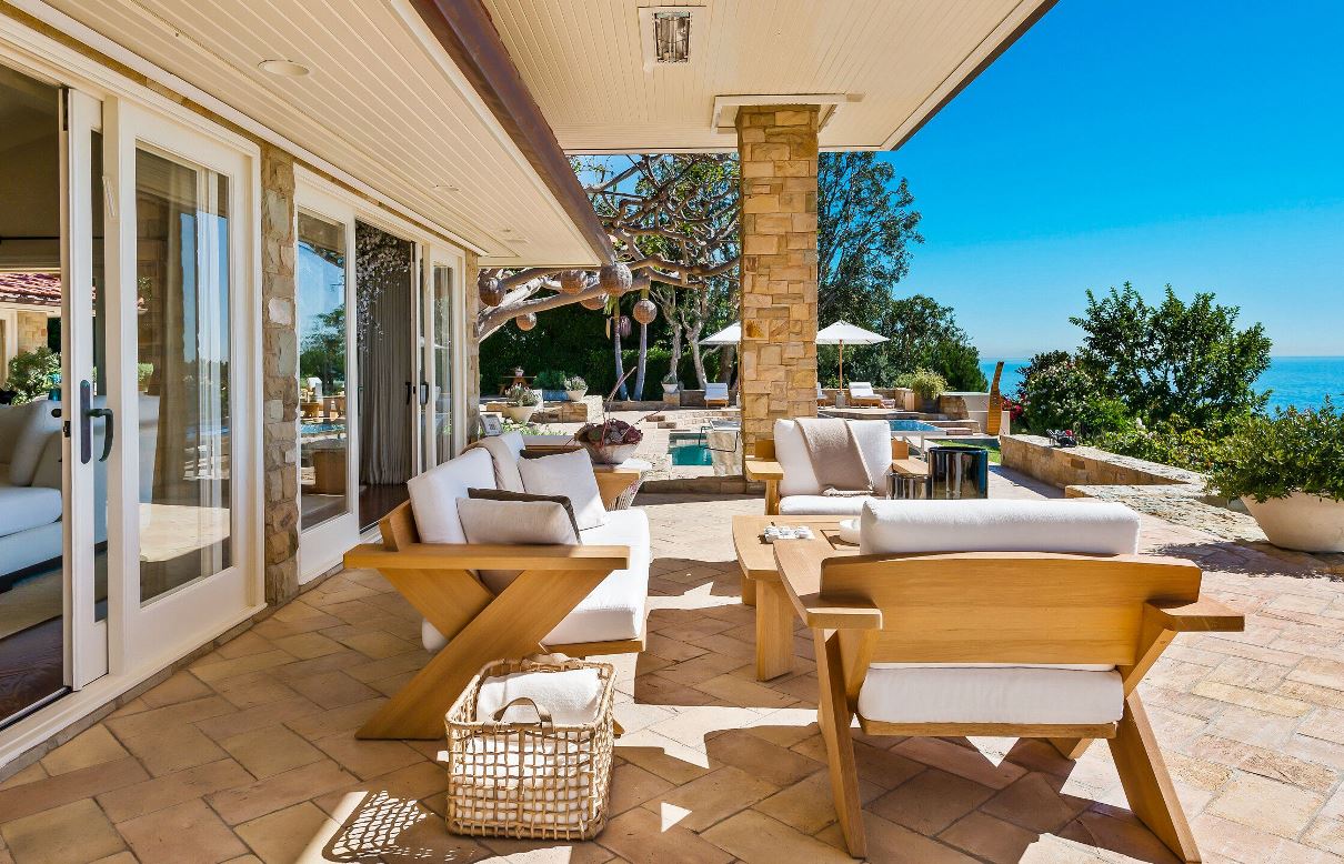 125-Million-Pacific-Coast-Estate-in-Malibu-on-the-Market-20