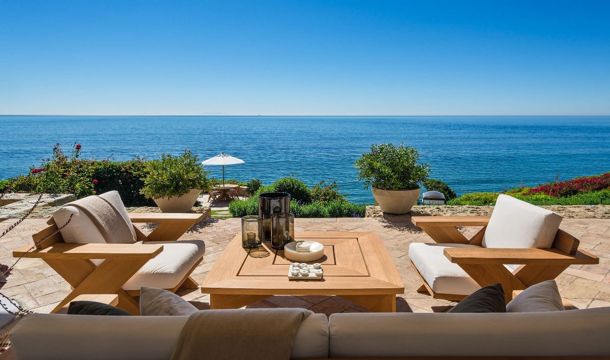 125-Million-Pacific-Coast-Estate-in-Malibu-on-the-Market-29