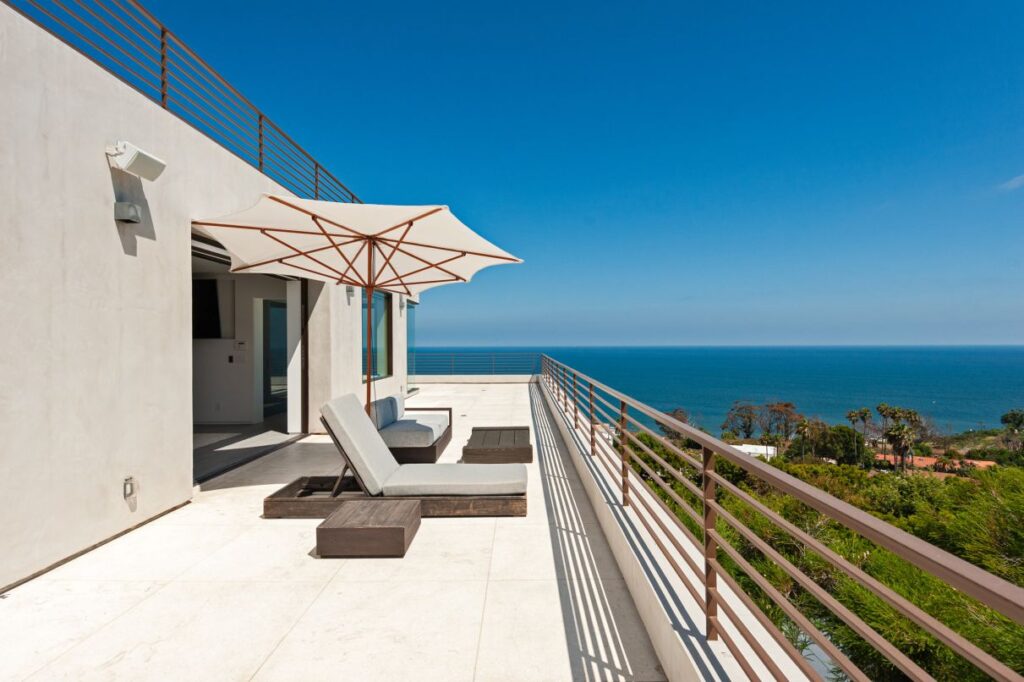Magnificent Ocean View Home in Malibu, California