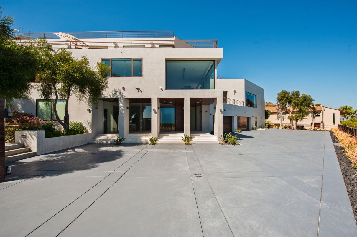 27.5-Million-Magnificent-Ocean-View-Home-in-Malibu-California-26901-Sea-Vista-Drive-Malibu-CA-32