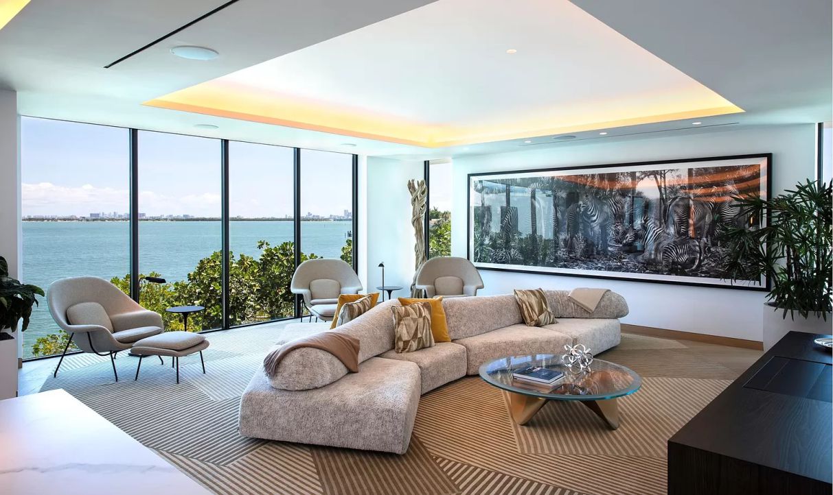 34-Million-Brand-New-Venetian-Waterfront-Home-in-Miami-Beach-Florida-15