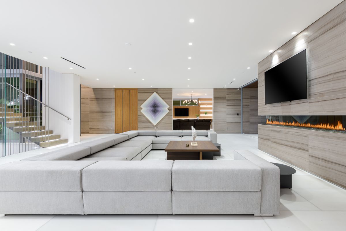 44.5-Million-Brand-New-Beverly-Hills-Modern-Compound-hit-the-Market-12