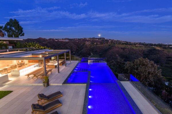 $44.5 Million Brand New Beverly Hills Modern Compound hit the Market