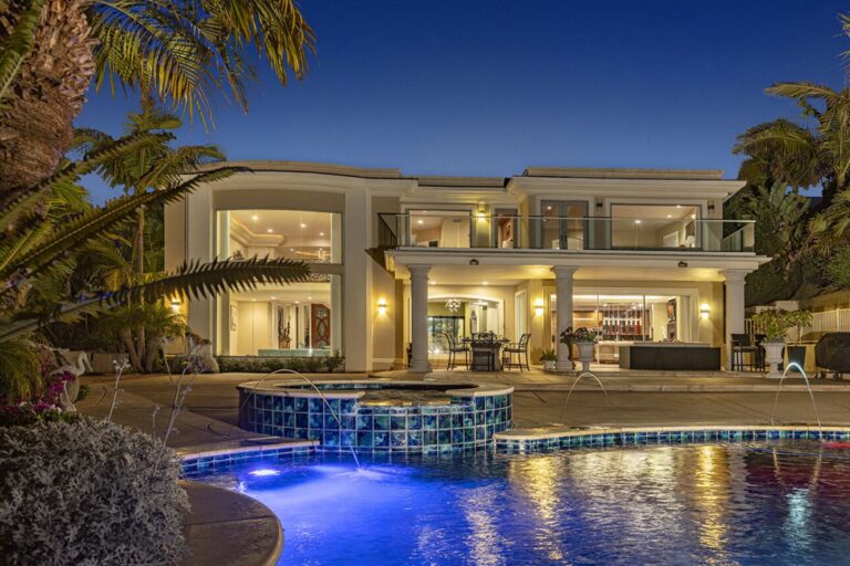 Avenida Chamnez Residence in La Jolla for Sale at Price $7 Million