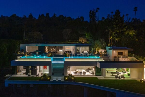 Beverly Hills New Mansion by Paul McClean hit Market for $58 Million