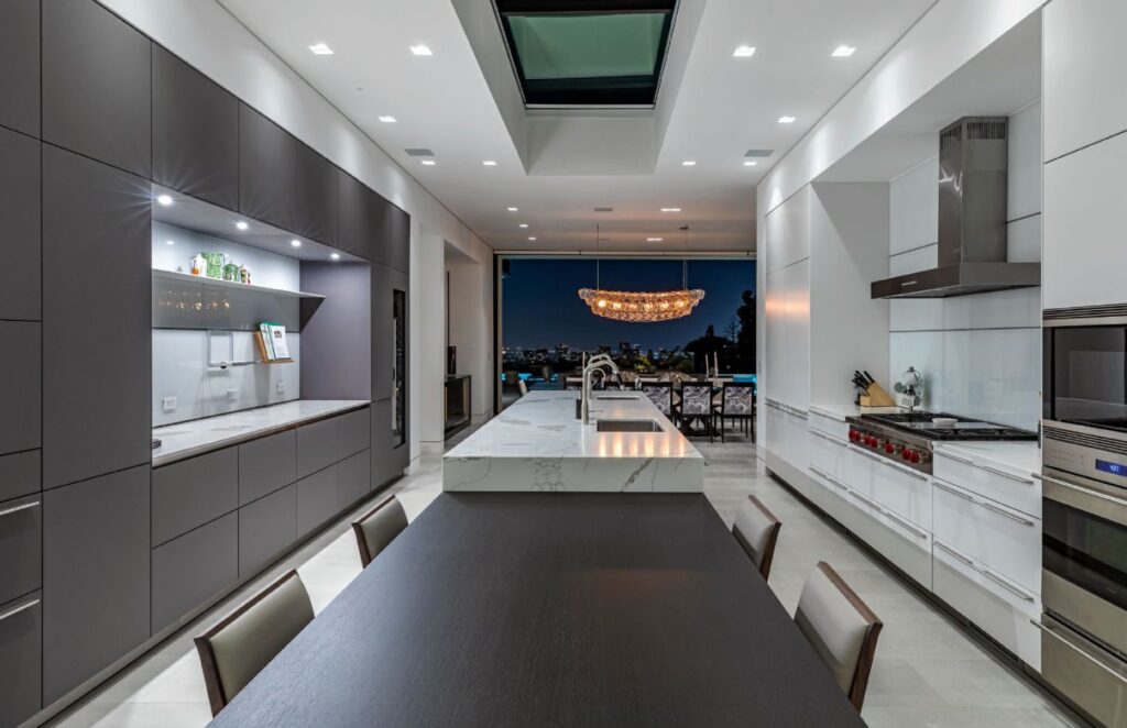 Beverly Hills New Mansion by Paul McClean hit Market