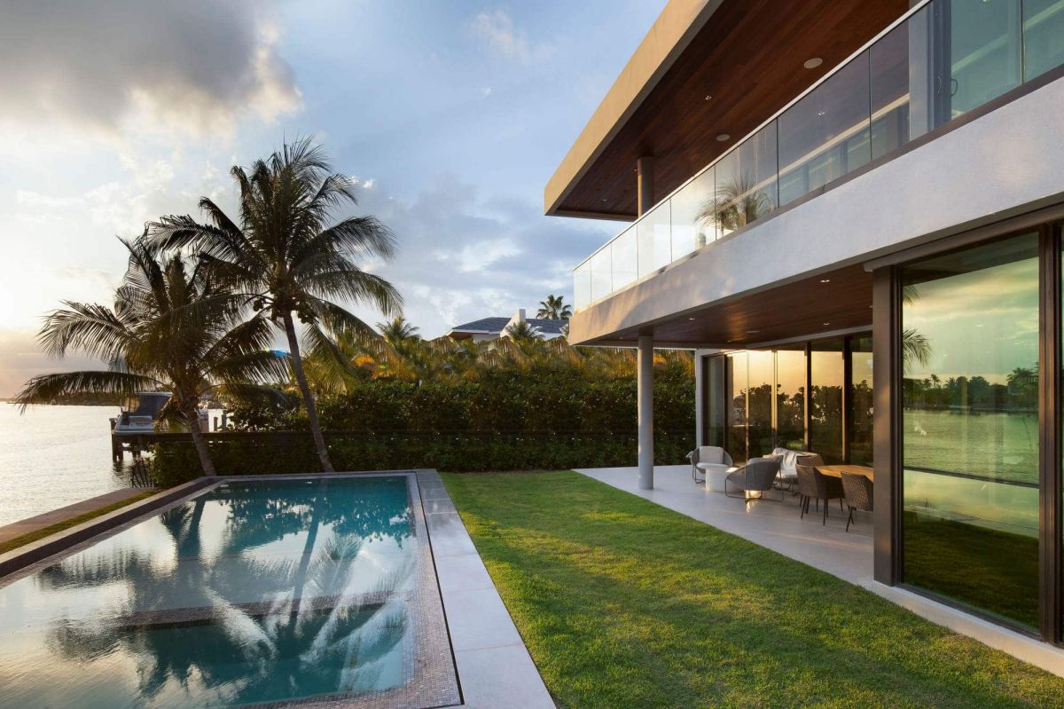 Biscayne-Point-Residence-in-Miami-Beach-By-SDH-Studio-Architecture-Design-3