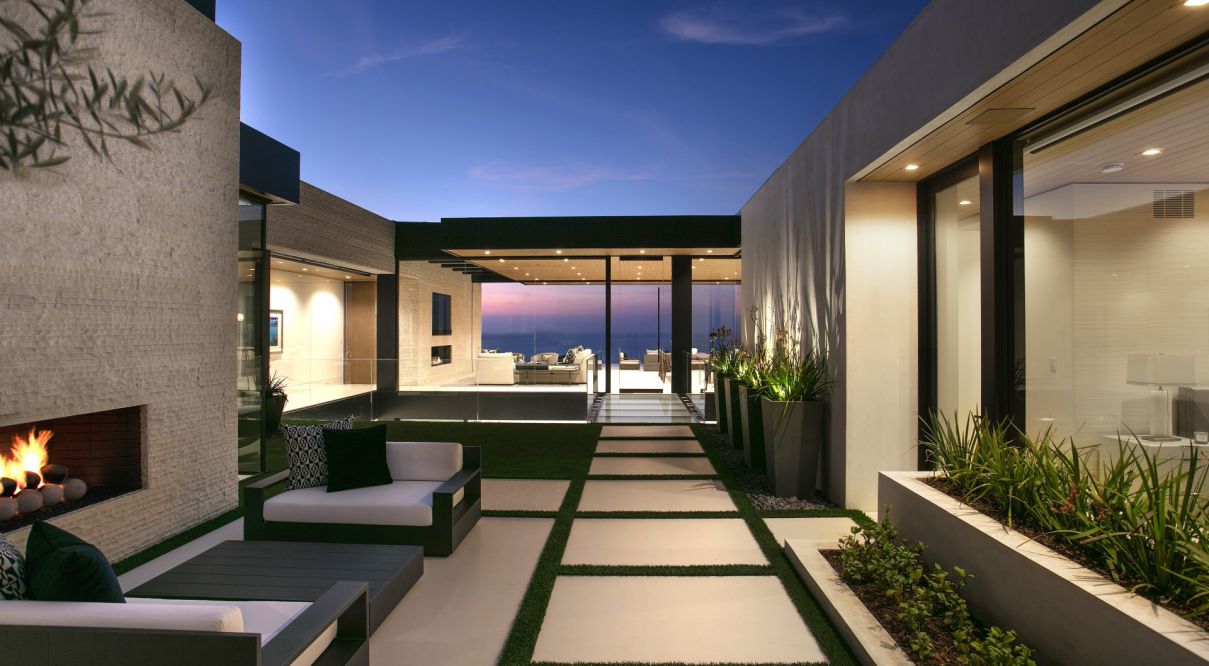 Brand-New-Seabreeze-Residence-in-Dana-Point-by-McClean-Design-3