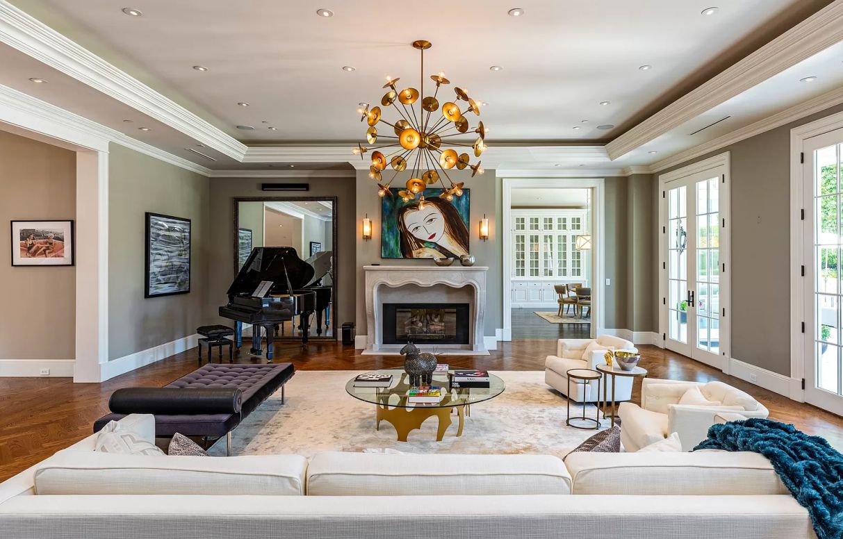 Classically-Styled-European-Estate-in-Beverly-Hills-on-Market-17