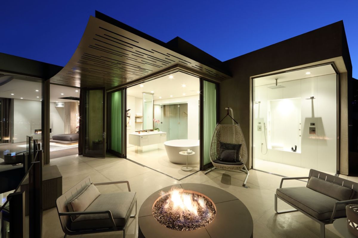 Collingwood-Masterpiece-in-Los-Angeles-by-Landry-Design-Group-13
