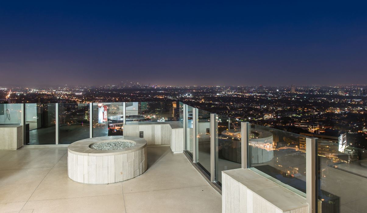 Collingwood-Masterpiece-in-Los-Angeles-by-Landry-Design-Group-8