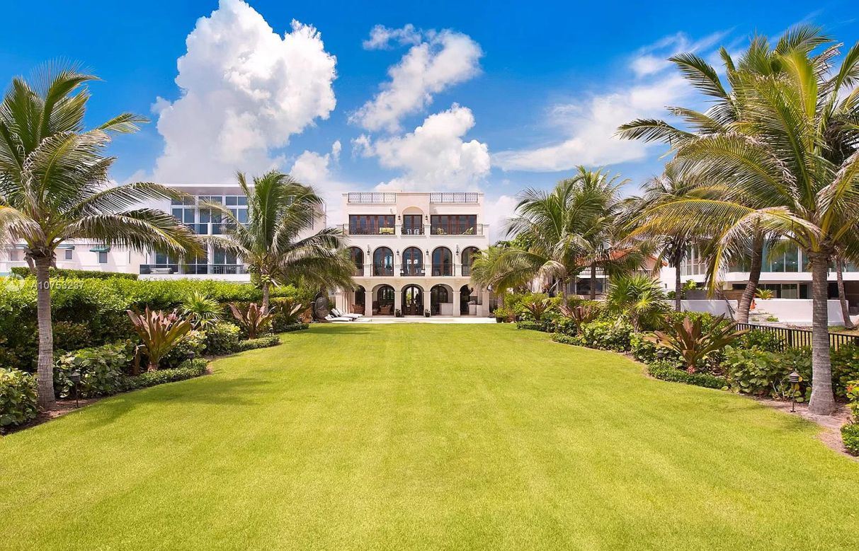 Contemporary-Mediterranean-Oceanfront-Villa-in-Miami-Beach-8