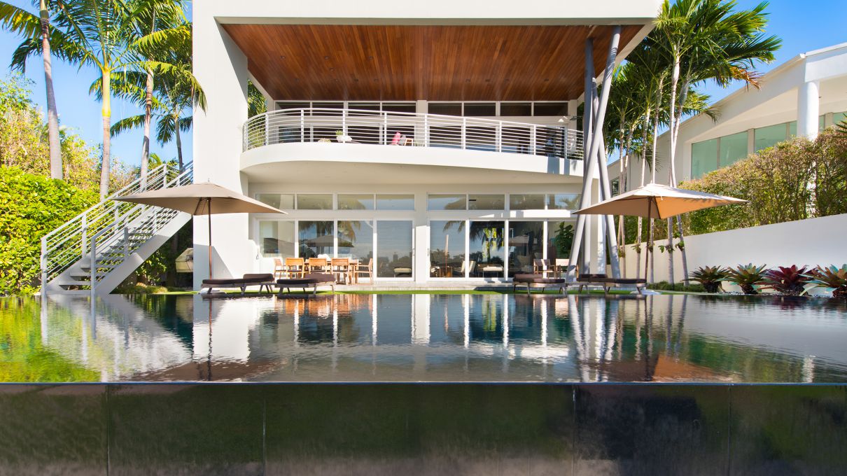 Di-Lido-Tropical-Modern-Home-Miami-Beach-610-W-Dilido-Dr-Miami-Beach-FL-7