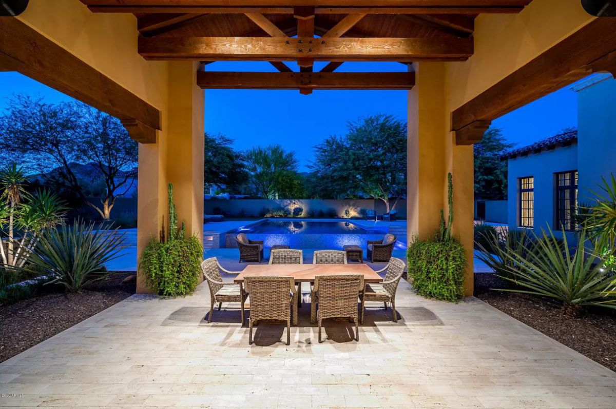 East-Siesta-Spanish-Home-in-Scottsdale-Arizona-for-Sale-27