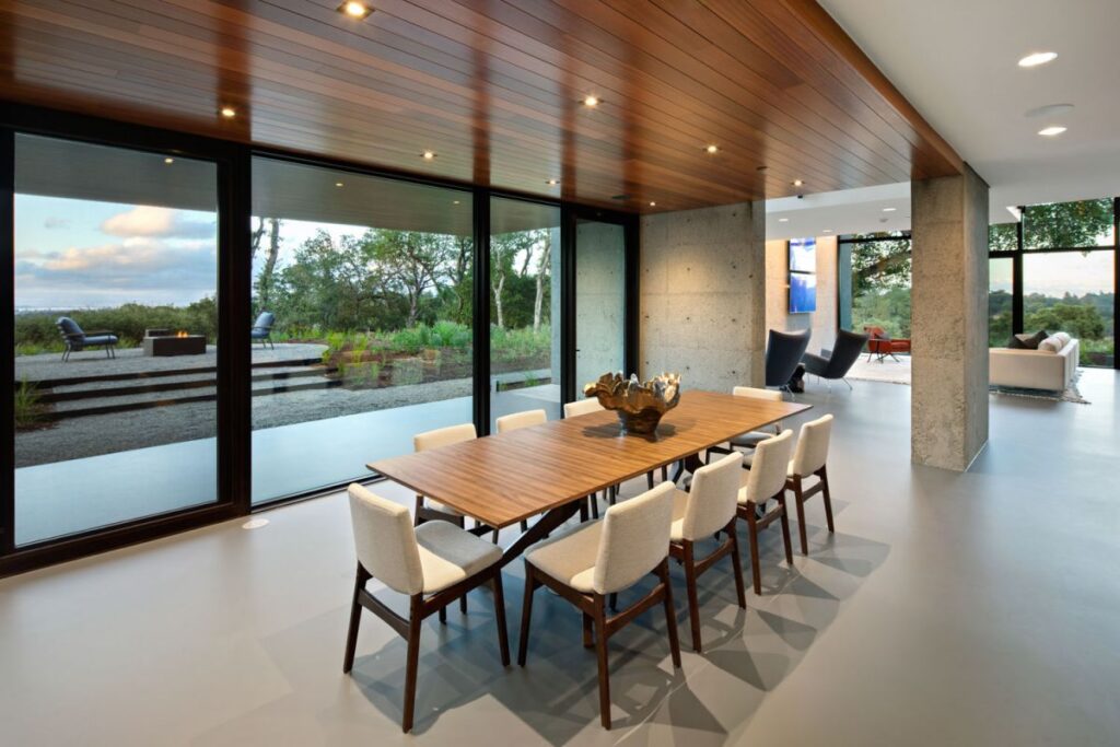 Extraordinary Ultra-modern Home in Woodside, California
