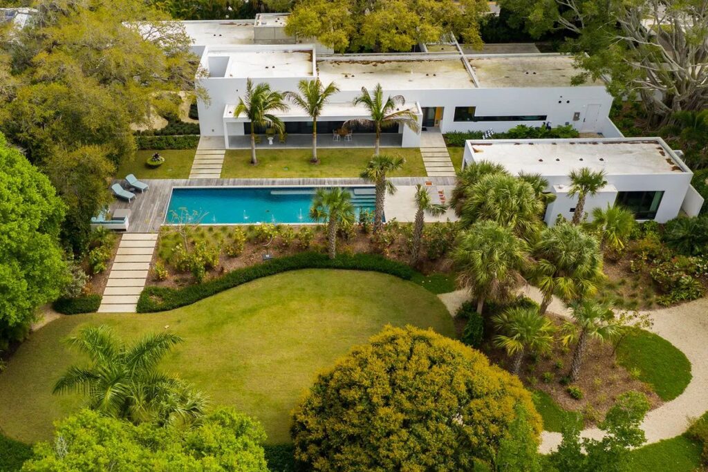 Florida Iconic Modern Home in heart of Cherokee Park, Sarasota