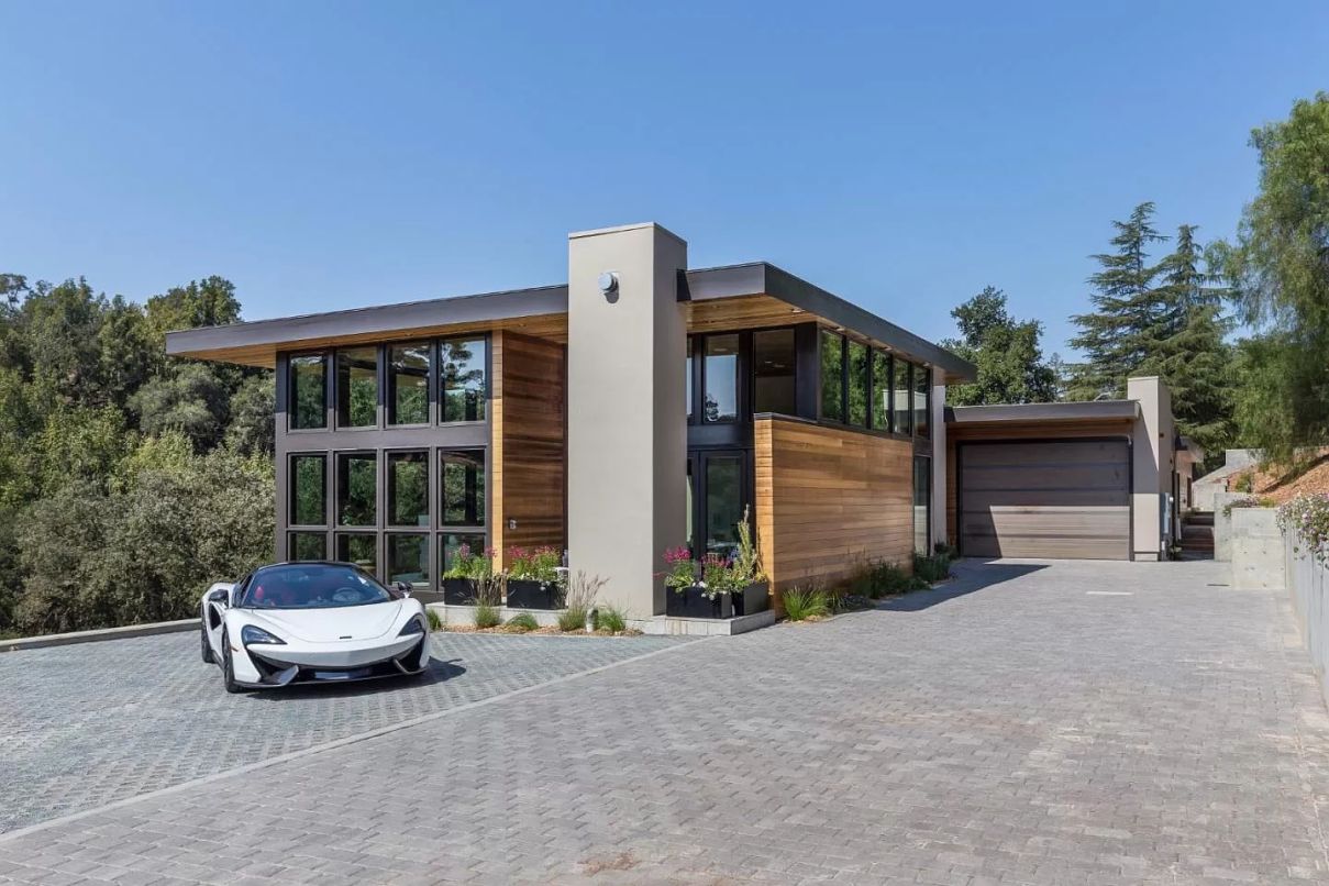 Foothill-Contemporary-House-in-Los-Altos-Hills-by-DMARC-Studios-16