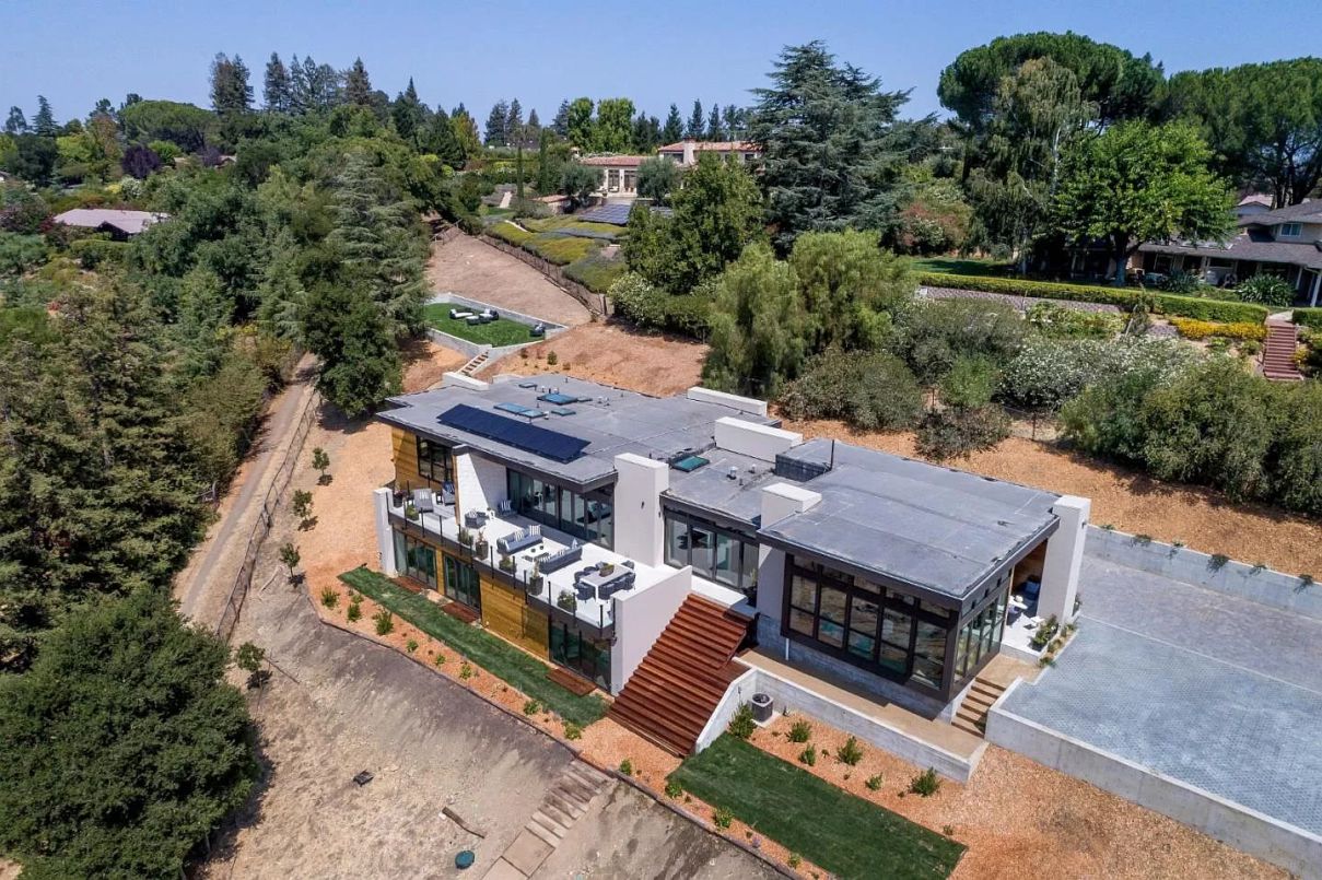Foothill-Contemporary-House-in-Los-Altos-Hills-by-DMARC-Studios-5