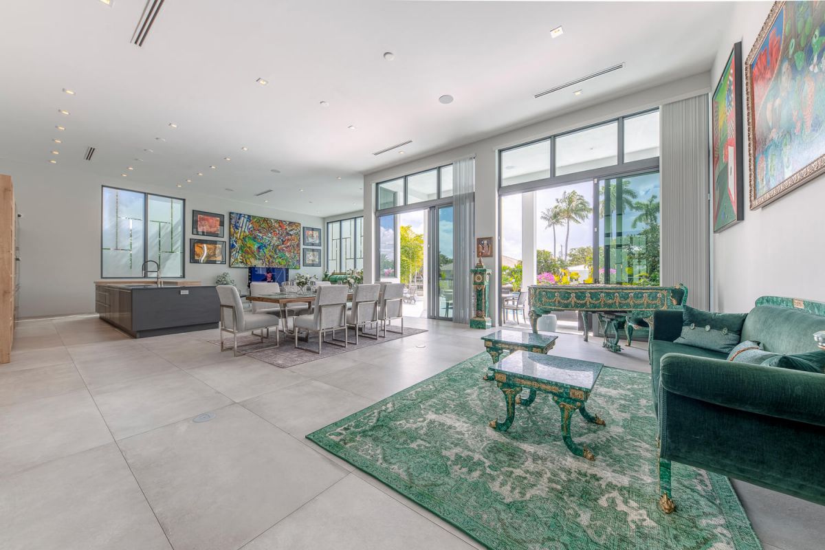 Fort-Lauderdale-Modern-Estate-perfect-for-South-Florida-lifestyle-26