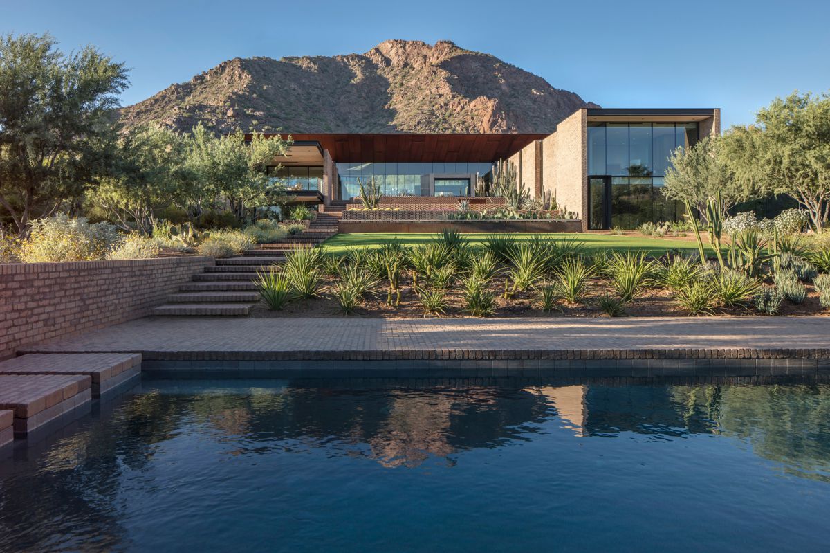 Ghost-Wash-House-in-Arizona-by-Architecture-Infrastructure-Research-20