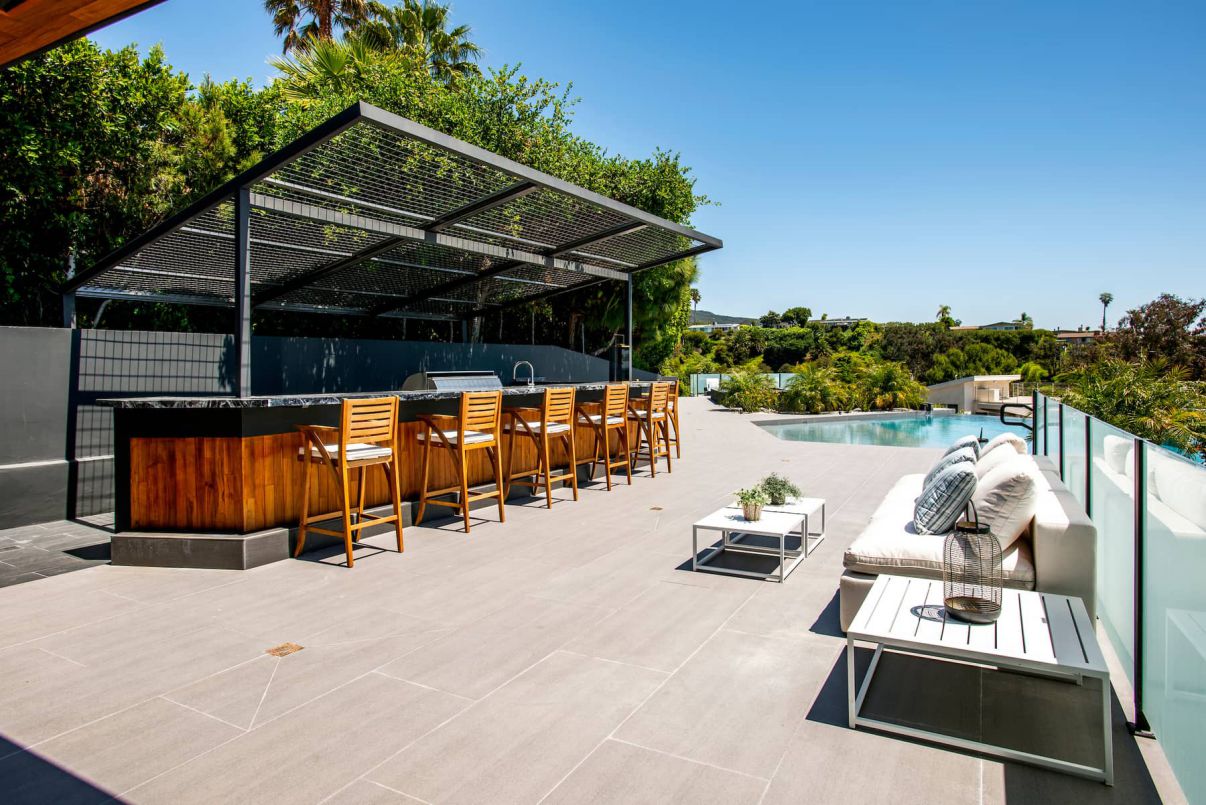 Incredible-Ocean-View-Modern-Compound-in-Pacific-Palisades-815-N-El-Oro-Lane-Pacific-Palisades-CA-28