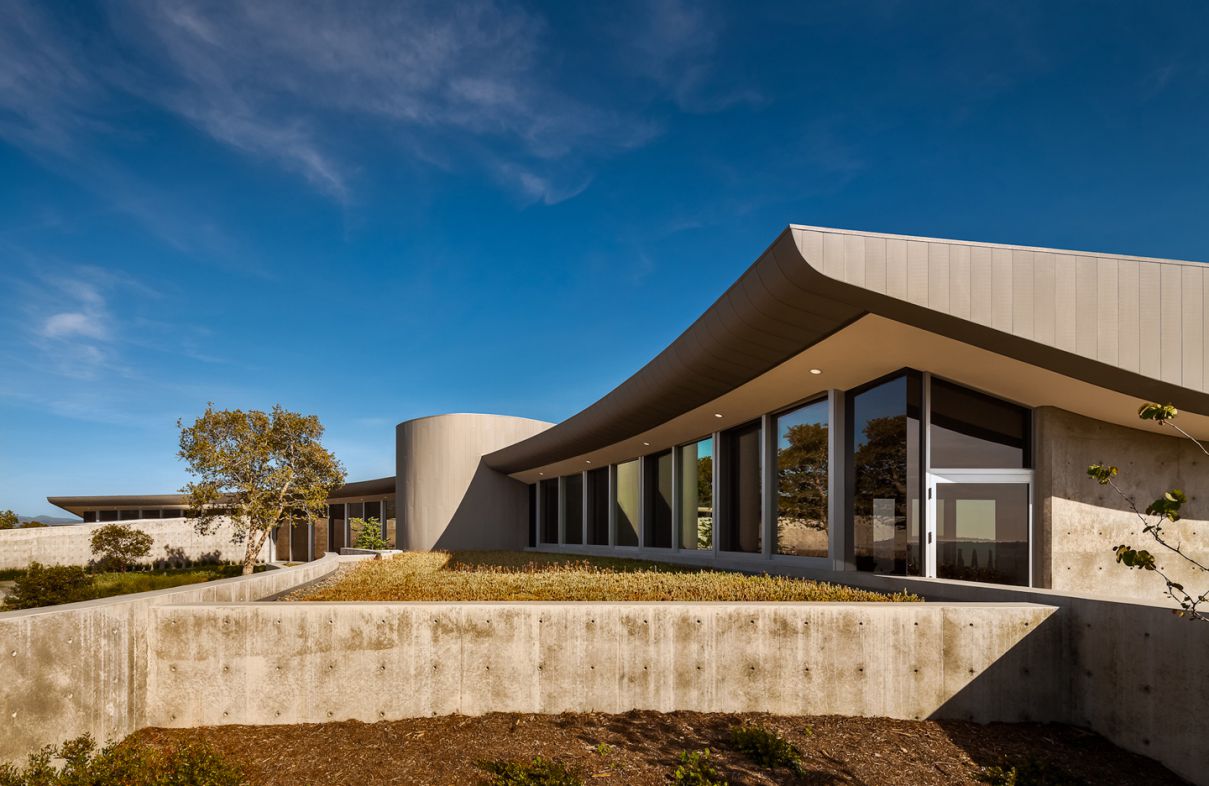 Kurth-House-in-Santa-Barbara-by-Neumann-Mendro-Andrulaitis-Architects-15