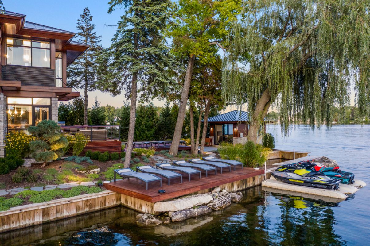 Lake-Orion-Residence-in-Oakland-County-Michigan-by-AZD-Associates-11