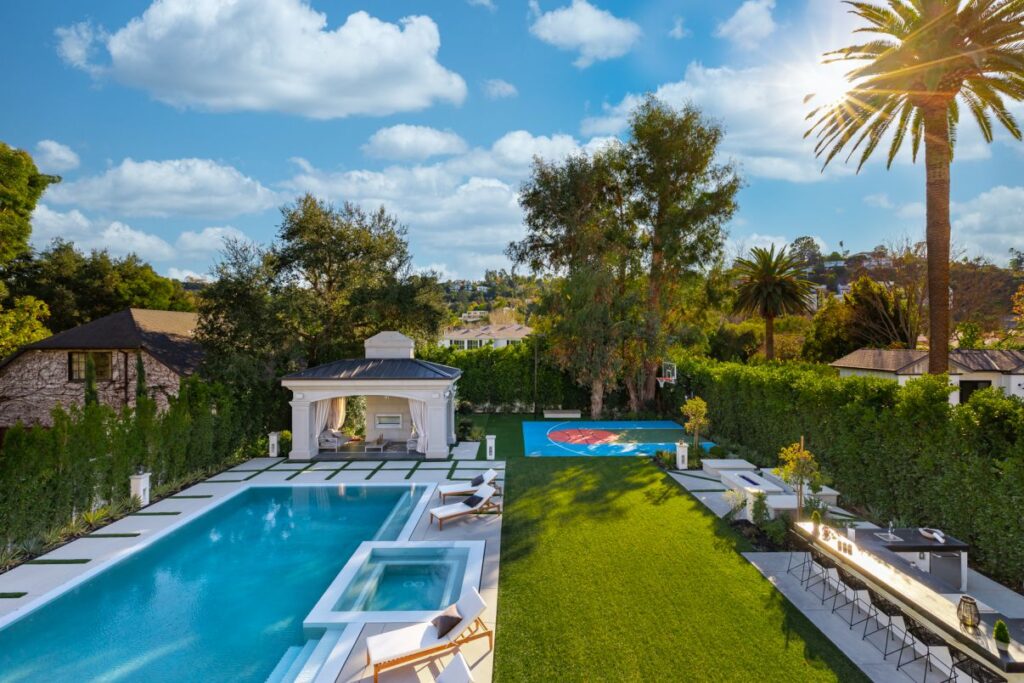 Luxurious Dilling Residence in Studio City on Market for $6.9 Million