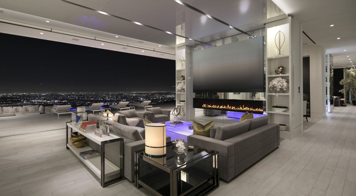 Luxurious-Hillcrest-Modern-Mansion-in-Los-Angeles-by-McClean-Design-19