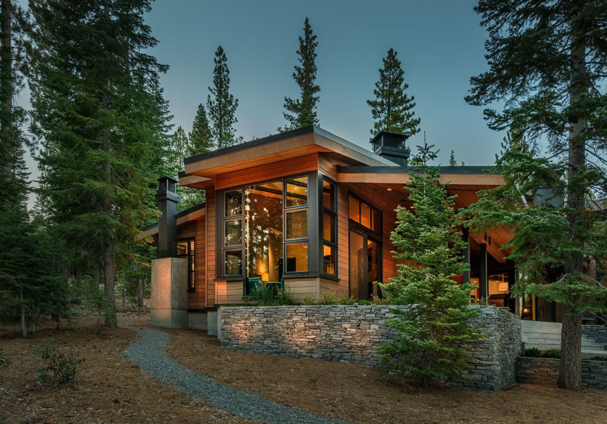 Martis-Camp-Residence-106-in-Truckee-CA-by-Nicholas-Sonder-Architect-10