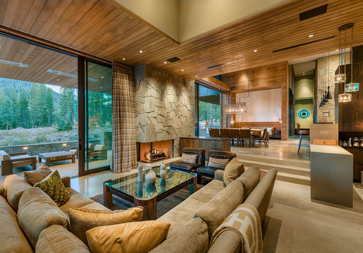 Martis-Camp-Residence-403-in-Truckee-CA-by-Marmol-Radziner-Architecture-4