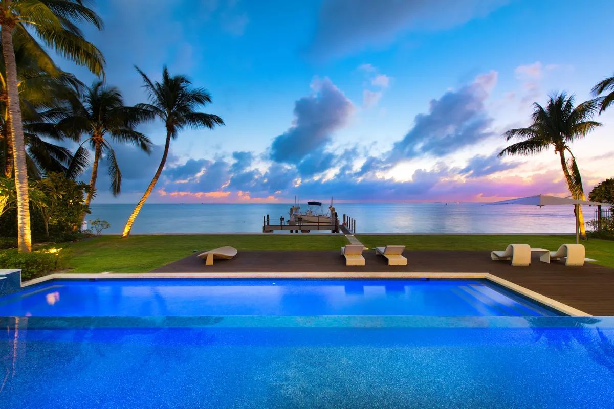 Mashta-Island-Modern-Estate-in-Key-Biscayne-Florida-3