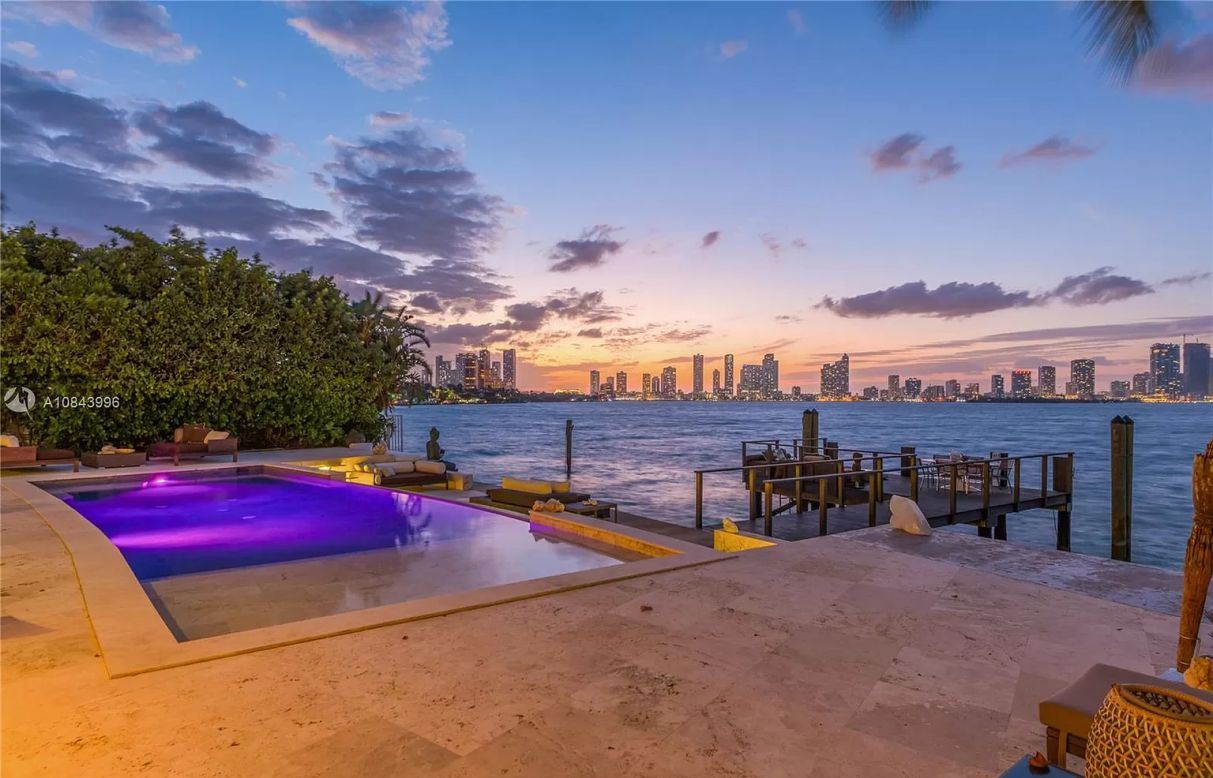 Miami-Beachs-San-Marino-Contemporary-Gem-for-Rental-17