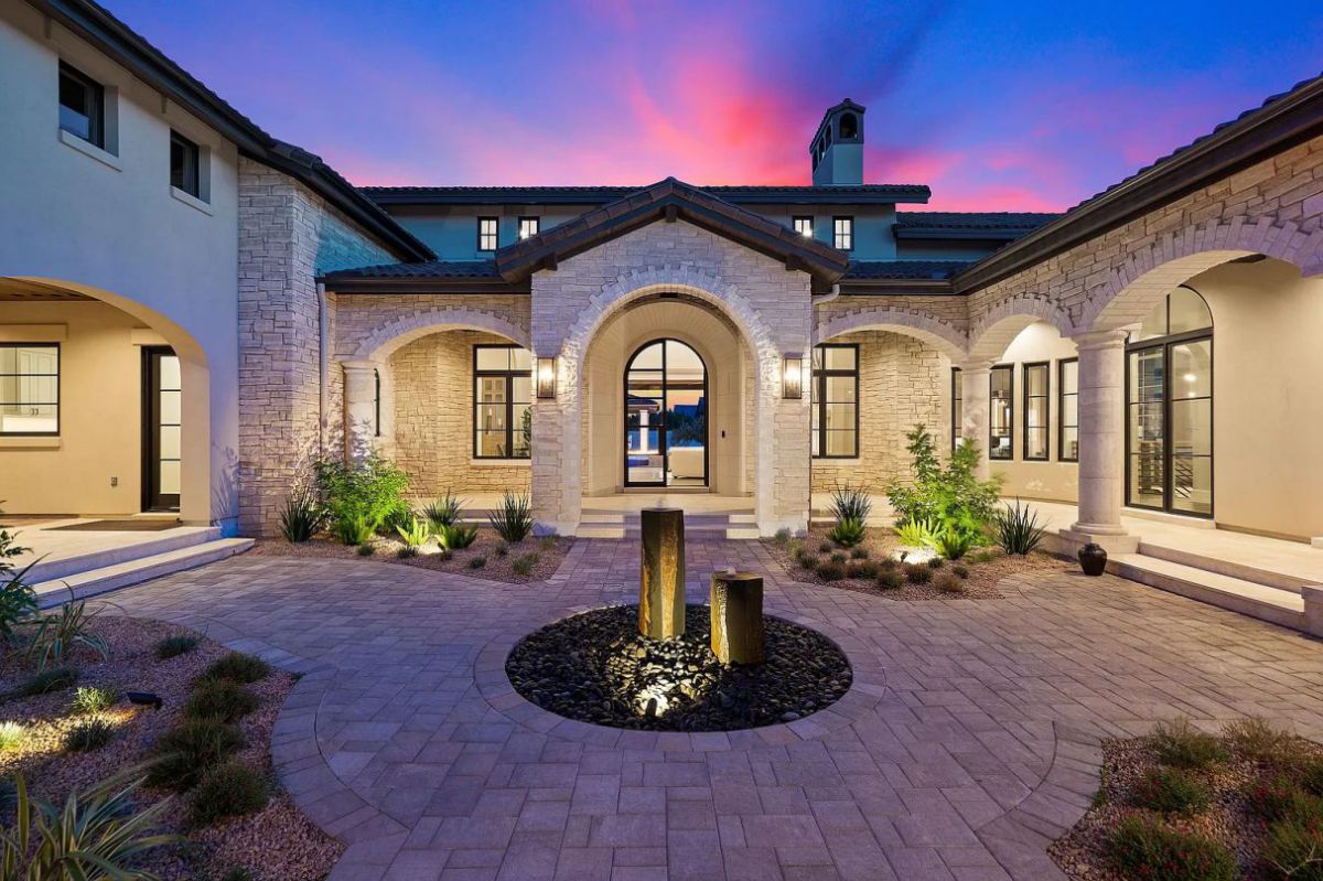 New-European-Estate-in-Austin-for-Sale-12017-Kirkland-Ct-Austin-TX-10