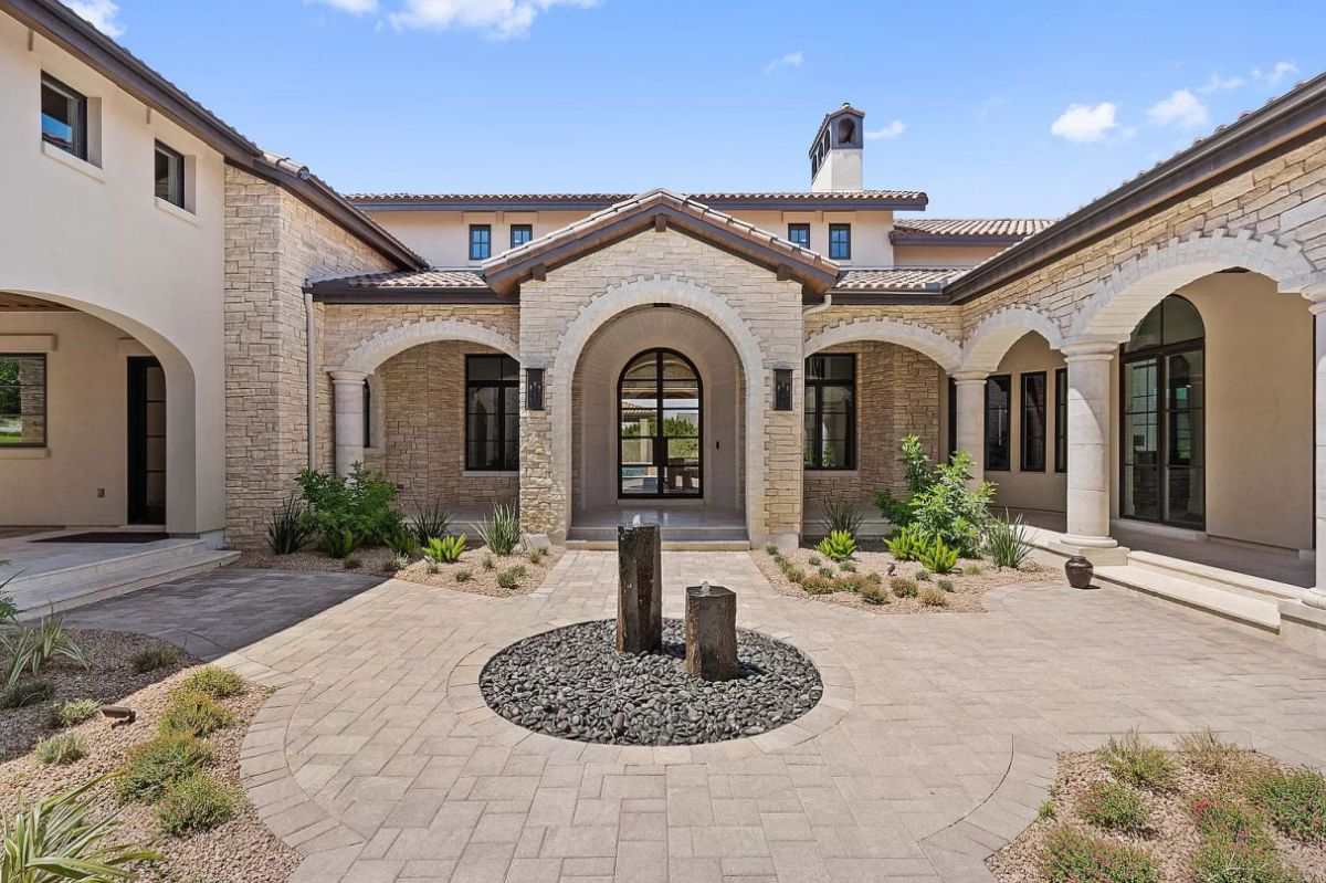 New-European-Estate-in-Austin-for-Sale-12017-Kirkland-Ct-Austin-TX-20