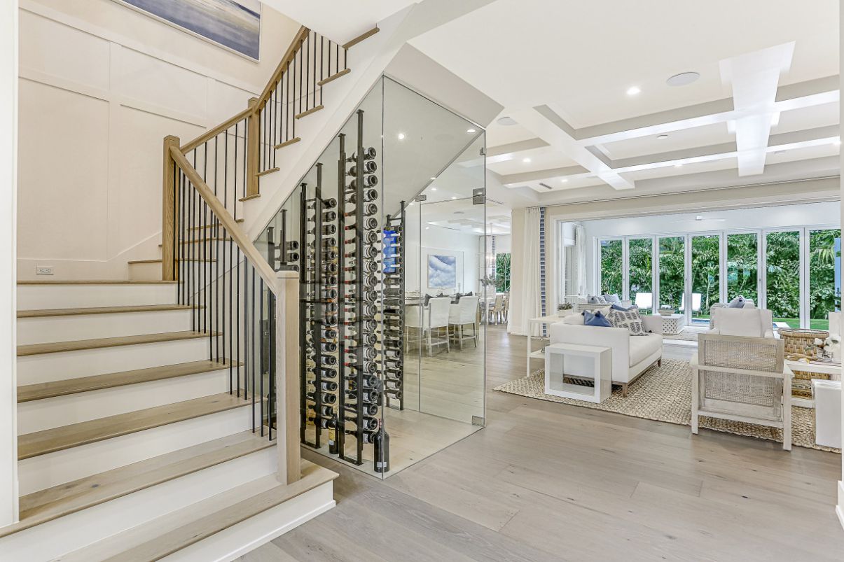 New-Masterpiece-in-Naples-built-by-Griffin-Builders-hits-Market-24