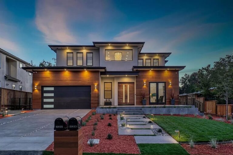 $5.7 Million Newly Built Modern Contemporary Home in Los Gatos