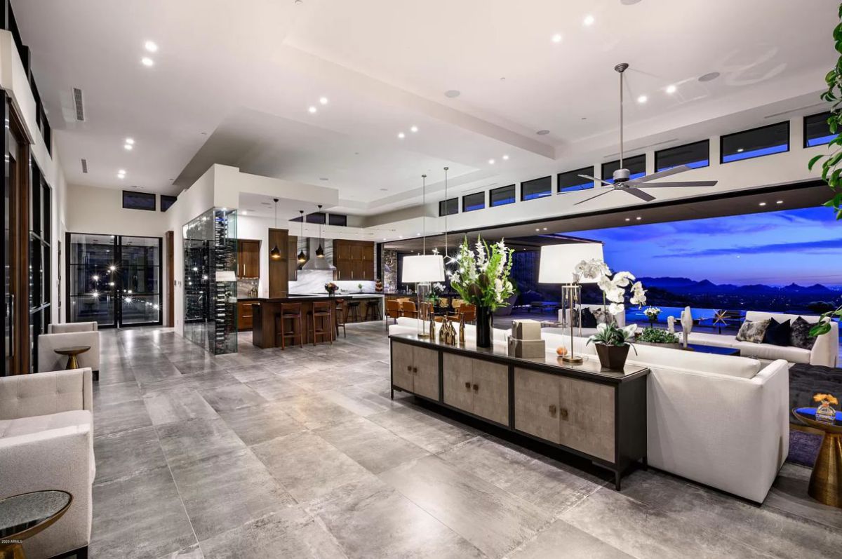 Opulent-Contemporary-Estate-in-Scottsdale-for-Sale-15