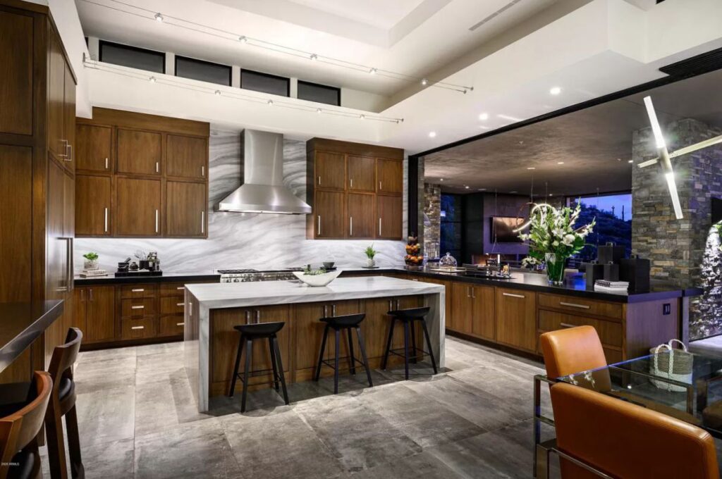 Opulent Contemporary Estate in Scottsdale for Sale at $11 Million